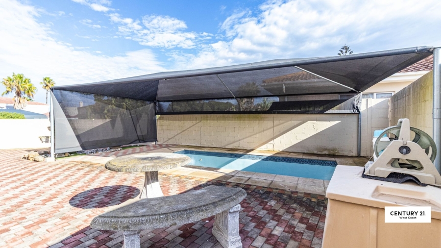 3 Bedroom Property for Sale in Port Owen Western Cape